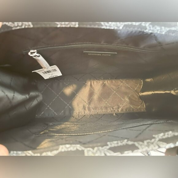 NWT Michael Kors Tote - Picture 6 of 11